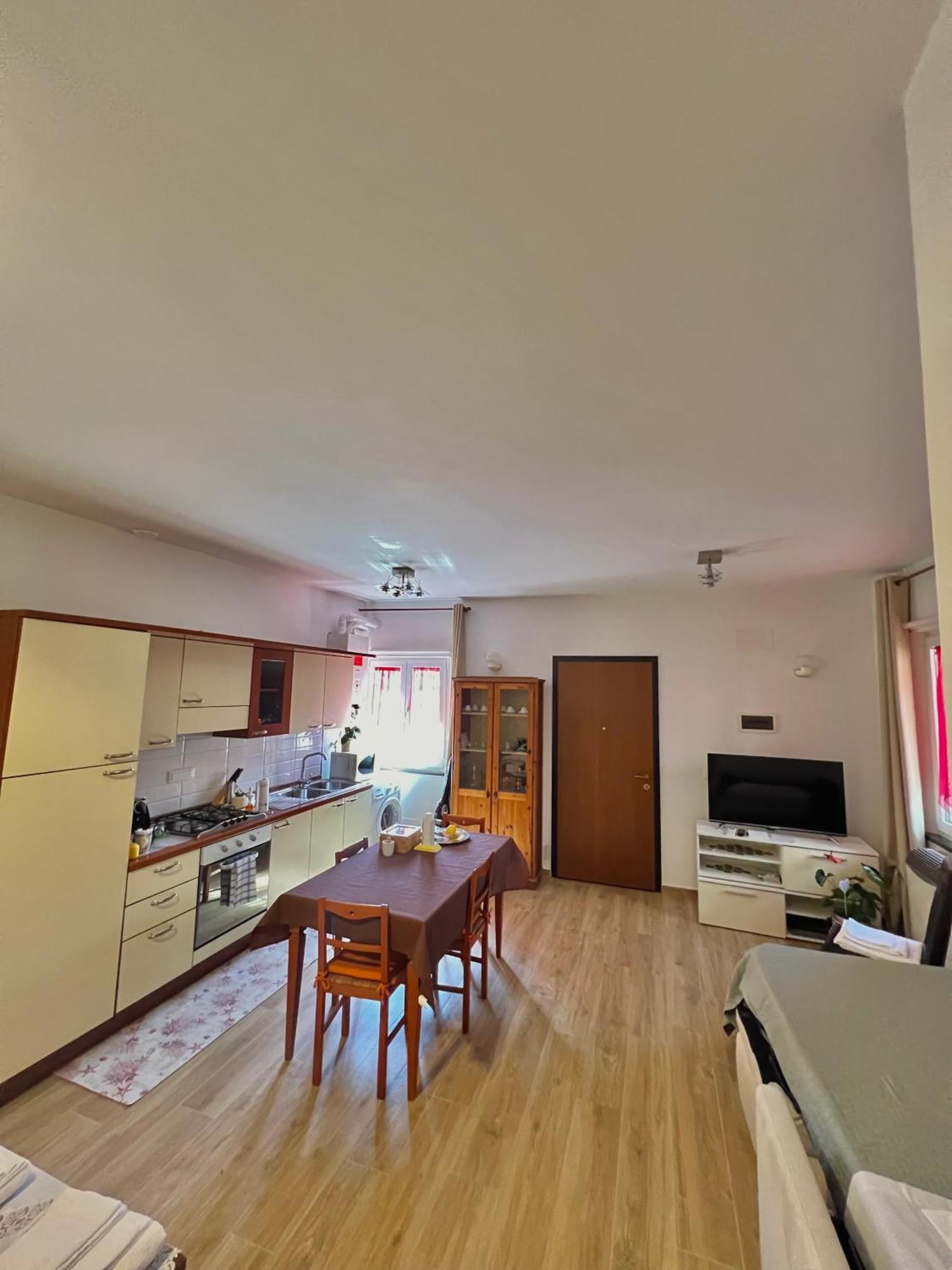 Giorgio'S Apartment Pisa Fiocina Екстер'єр фото